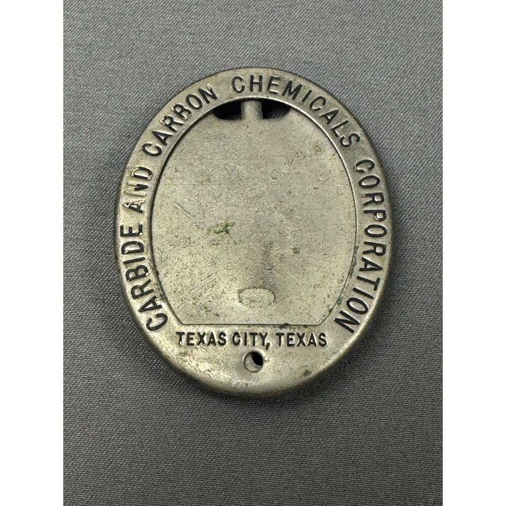 Antique Employee Picture Badge Carbide And Carbon Chemicals Corp Texas City, TX